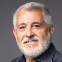 Foto de PhD. Mg. Ps. Claudio Martínez Guzmán