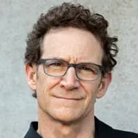 Foto de PhD. Mag. Psic. Howard Steele