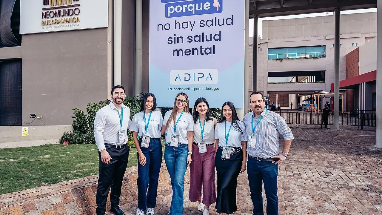 ADIPA impulsa la formación continua en el Congreso Colombiano de Psicología 2025