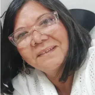 Consuelo Tobar