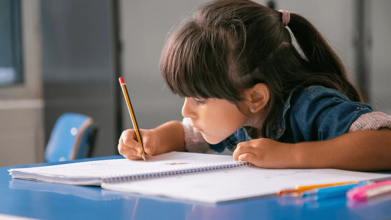 El rol de la Escritura Creativa Terapéutica en niños, niñas y adolescentes